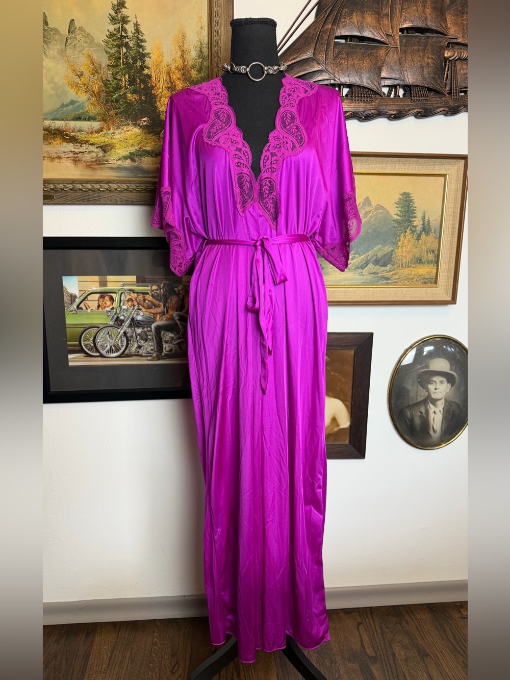 Vintage Vandemere Fuchsia Satin Maxi-style Peignoir S-M